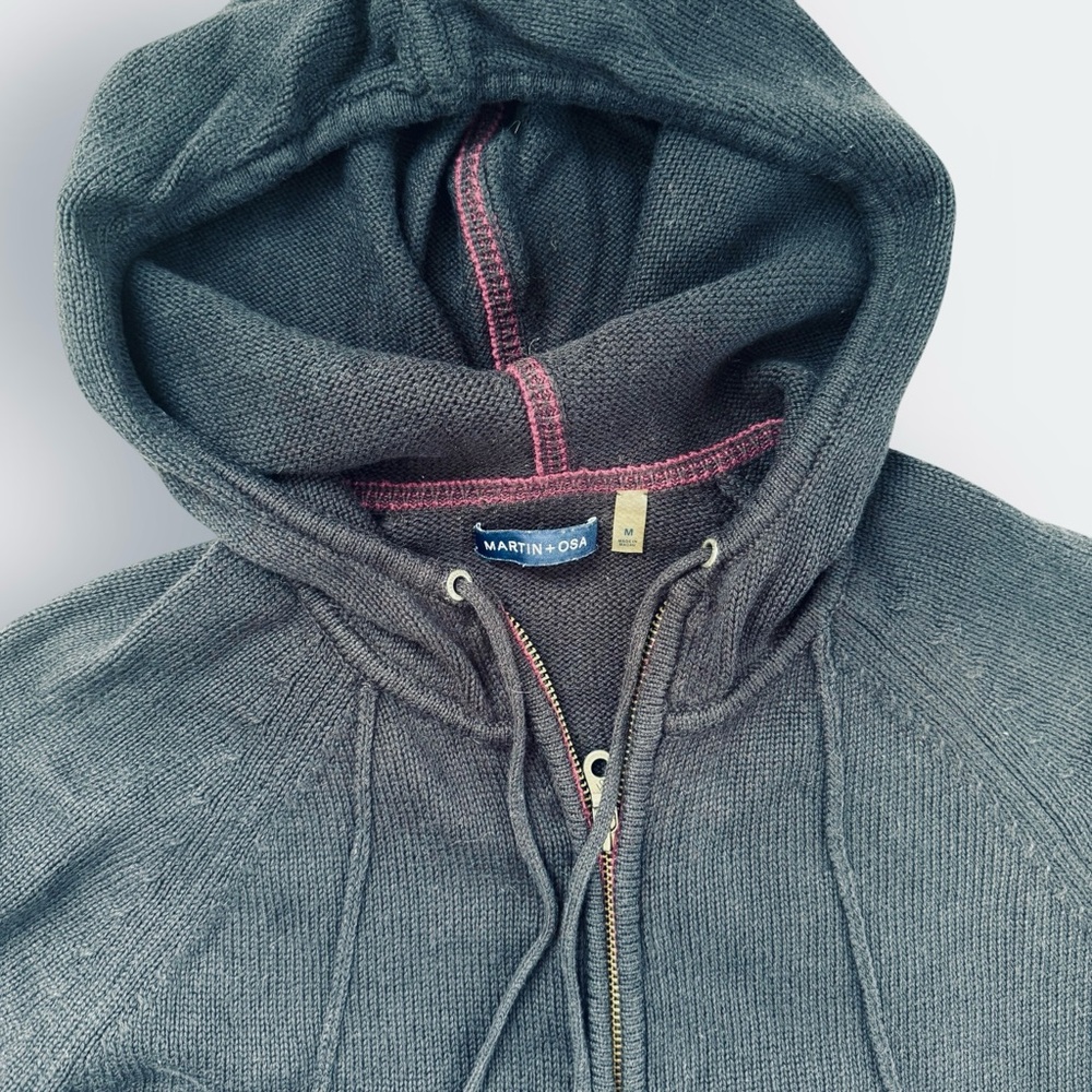 Martin + Osa women’s navy blue full zip sweater with purple accent - Picture 3 of 4